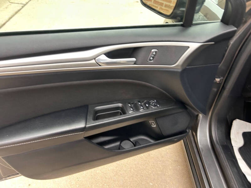 2019 Ford Fusion Hybrid SE