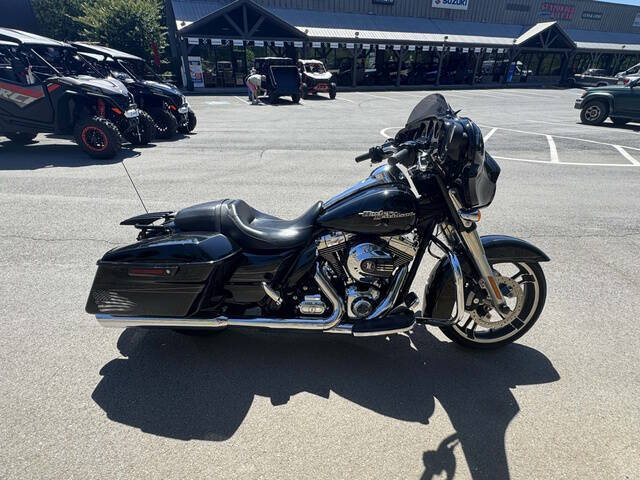 2015 Harley-Davidson Street Glide Special