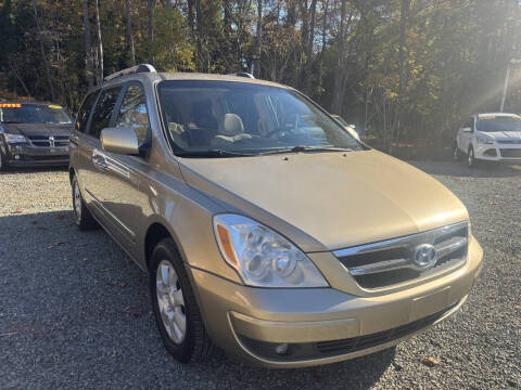2007 Hyundai Entourage SE