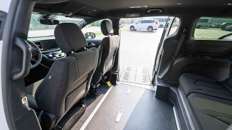 2023 Chrysler Pacifica Touring