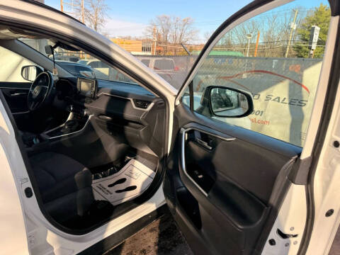 2019 Toyota RAV4 XLE