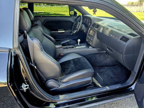 2012 Dodge Challenger SRT8 392