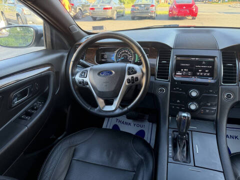 2014 Ford Taurus Limited