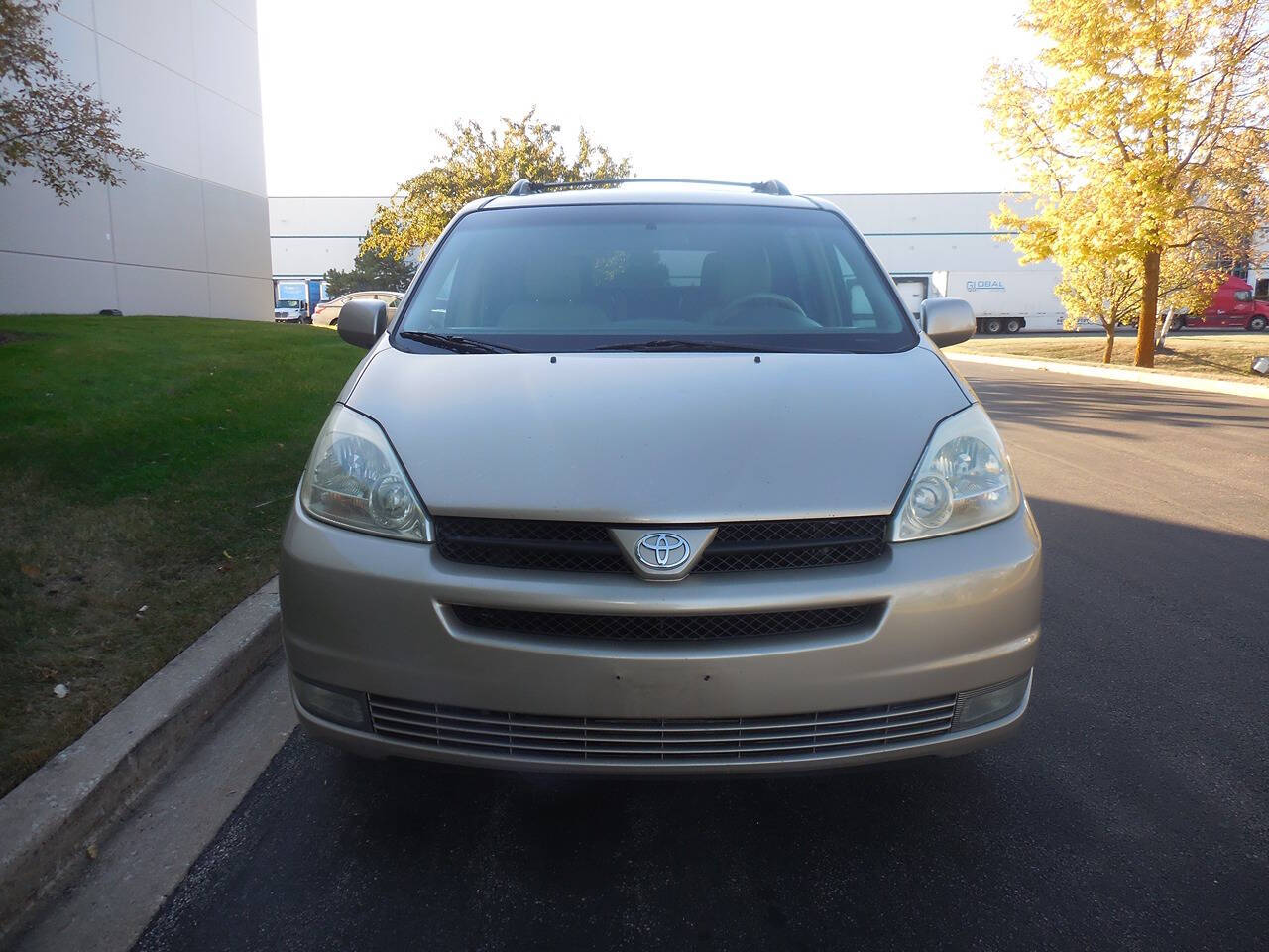 2004 Toyota Sienna for sale at Genuine Motors in Schaumburg, IL