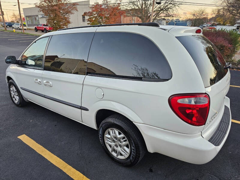 2002 Dodge Grand Caravan Sport photo 6