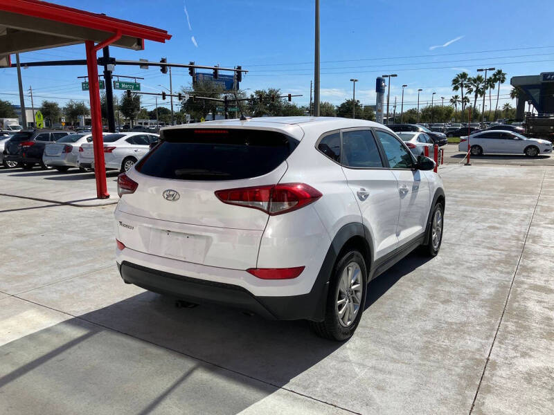 2017 Hyundai Tucson SE