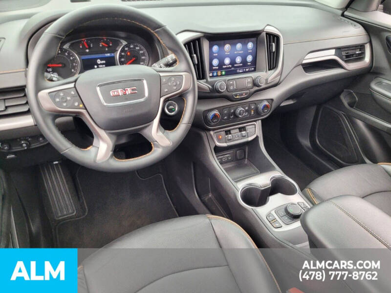 2024 GMC Terrain AT4