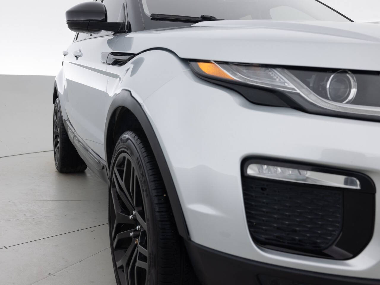 Used Car 2017 Land Rover Range Rover Evoque  Se Awd 4dr Suv For Sale Under $20,000 In Coal City, Illinois