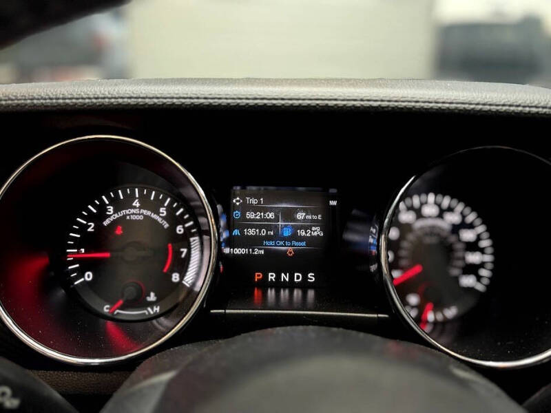 2017 Ford Mustang V6