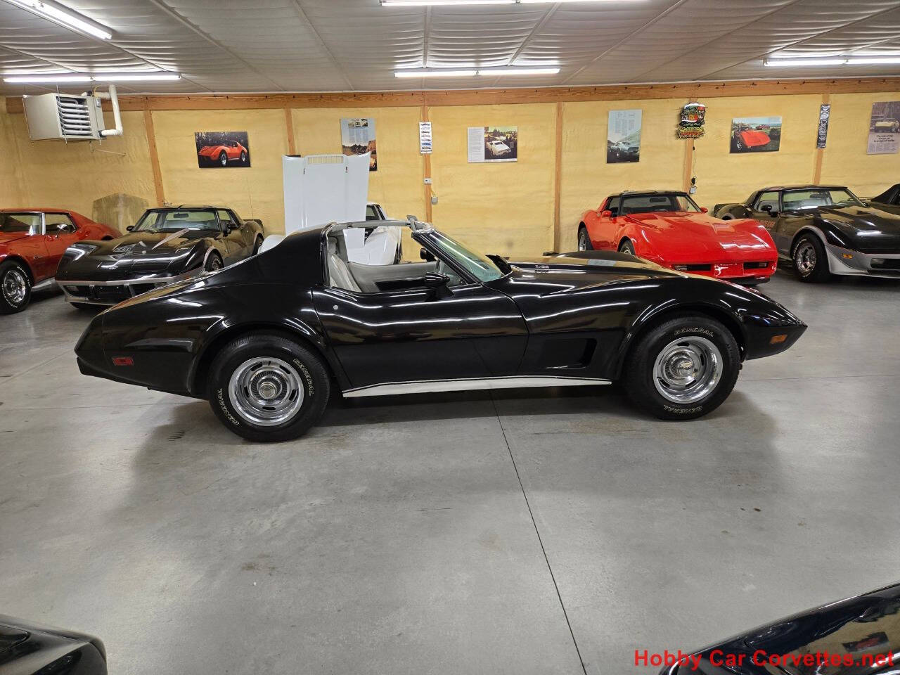1977 Chevrolet Corvette 45