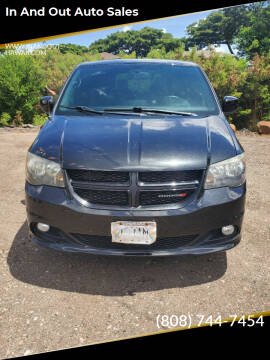 2014 Dodge Grand Caravan for sale at In and Out Auto Sales in Aiea HI