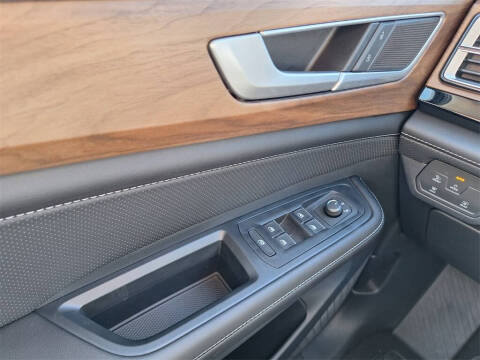 2026 Volkswagen Atlas SE