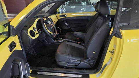 2012 Volkswagen Beetle