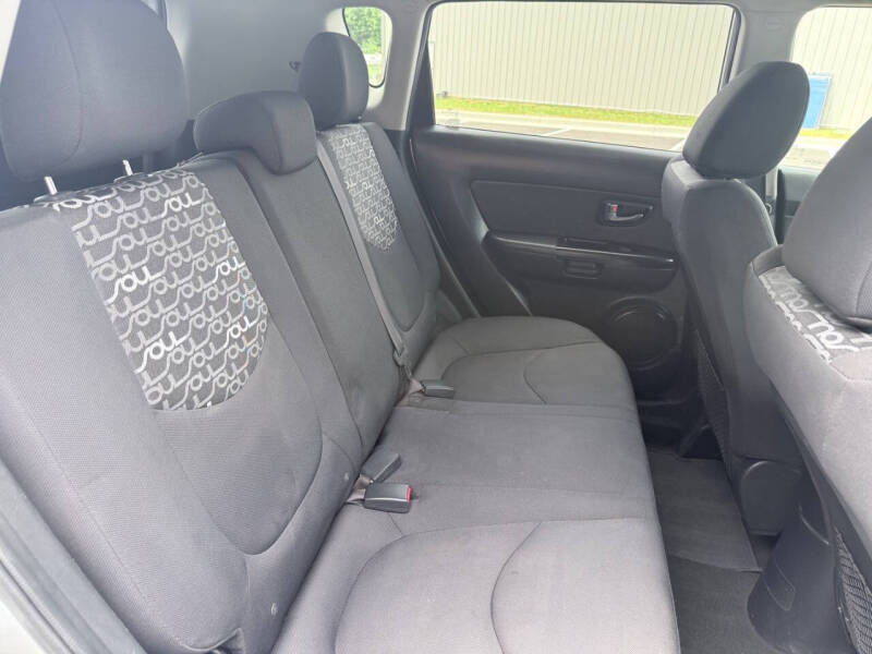 2011 Kia Soul +