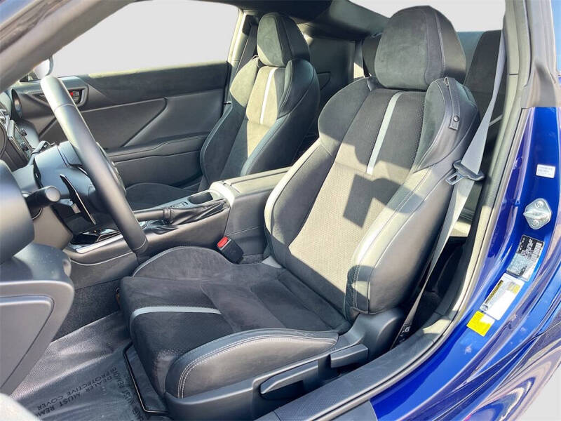 2024 Toyota GR86 Premium