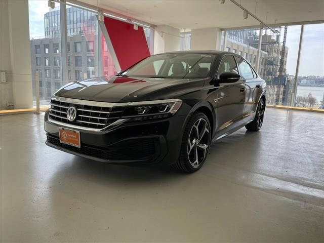 2020 Volkswagen Passat 2.0T R-Line