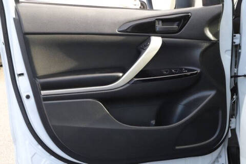 2023 Mitsubishi Eclipse Cross LE