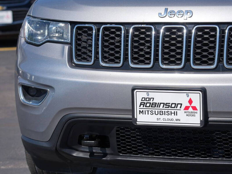 2019 Jeep Grand Cherokee Laredo E