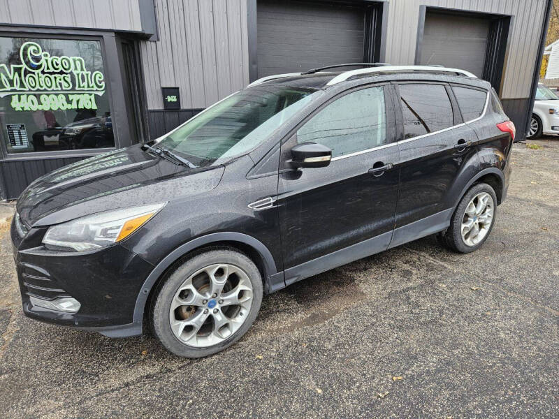 2013 Ford Escape Titanium's photo