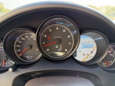 2017 Porsche Cayenne Platinum Edition