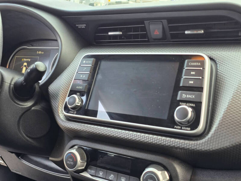 2020 Nissan Kicks SV