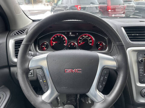 2015 GMC Acadia SLE-2