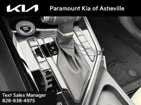 2025 Kia Niro EX Touring