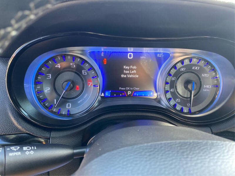 2023 Chrysler 300 S V6