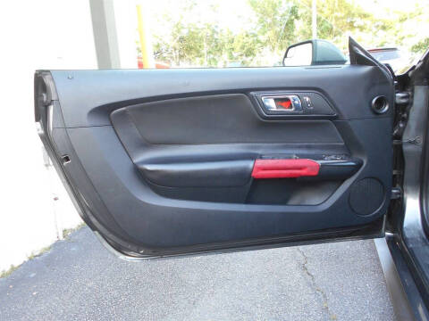 2016 Ford Mustang V6