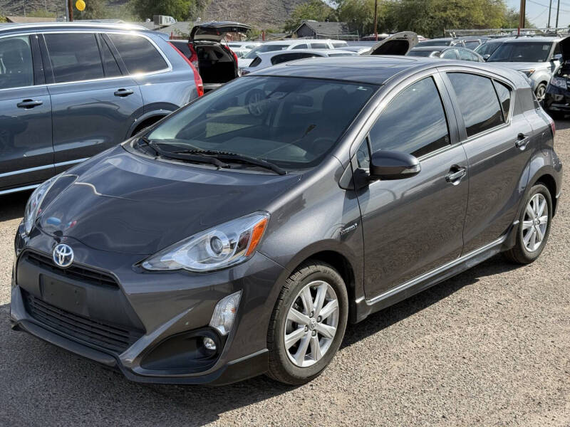 2017 Toyota Prius c Three