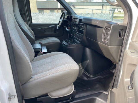 2015 Chevrolet Express 2500