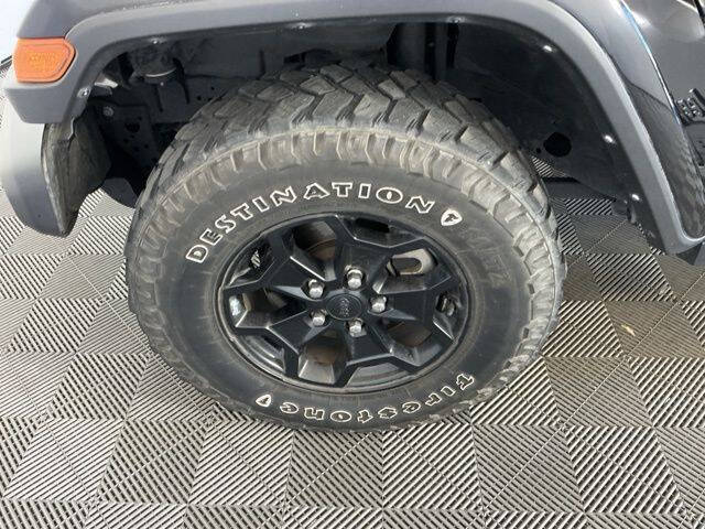 2021 Jeep Gladiator Willys