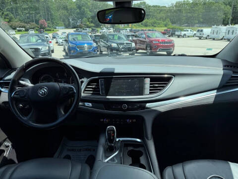 2018 Buick Enclave Essence