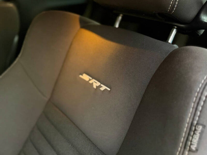 2014 Dodge Challenger SRT8 Core