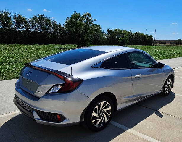 2019 Honda Civic for sale at CAR MARKET AUTO GROUP in Sugar Land, TX