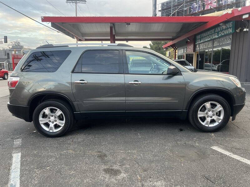 2011 GMC Acadia SL