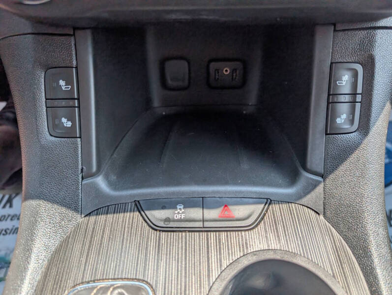 2017 GMC Acadia SLT-1