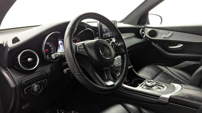 2019 Mercedes-Benz GLC GLC 300