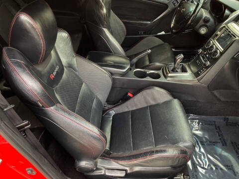 2014 Hyundai Genesis Coupe 3.8 R-Spec