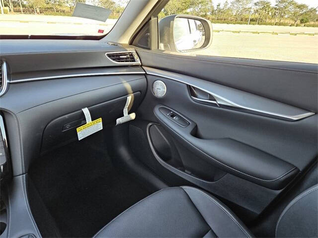 2025 Infiniti QX50 Luxe