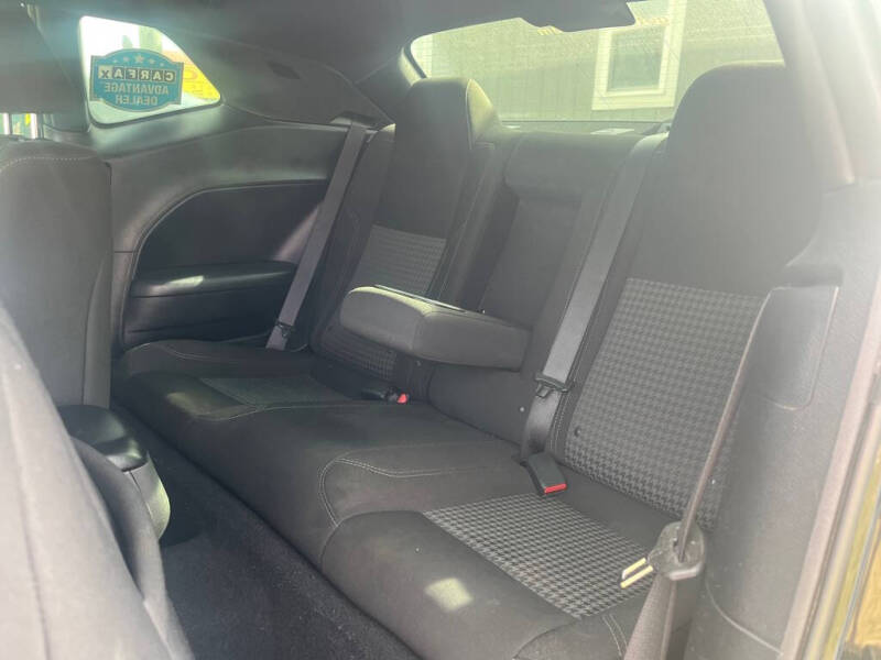 2020 Dodge Challenger SXT