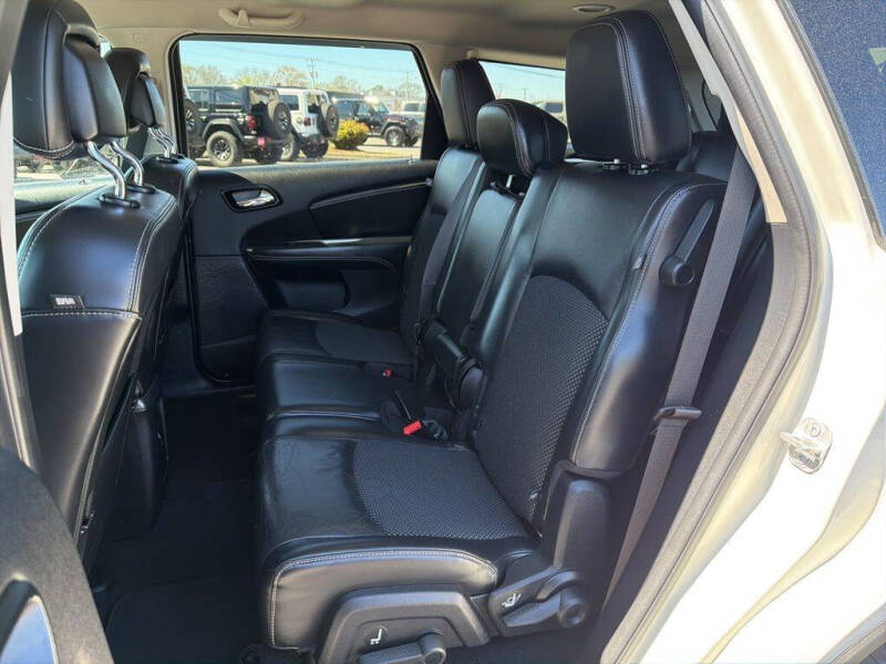 2018 Dodge Journey Crossroad