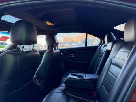 2014 Ford Taurus SHO