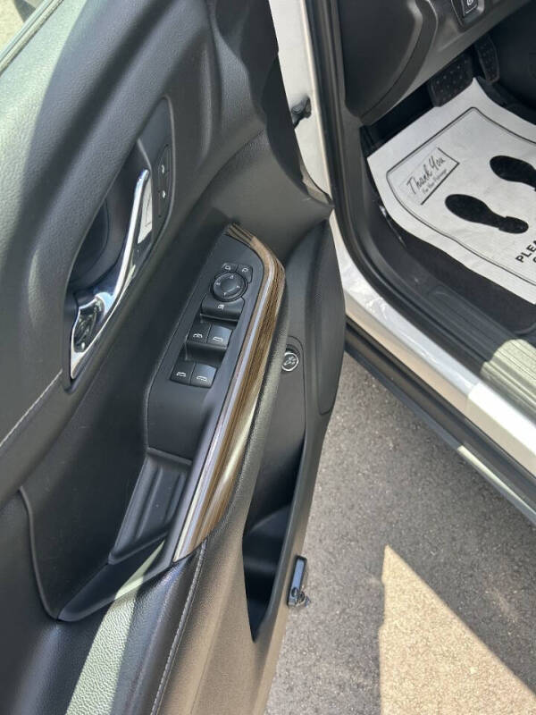 2019 GMC Acadia SLE-2