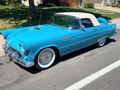 1956 Ford Thunderbird
