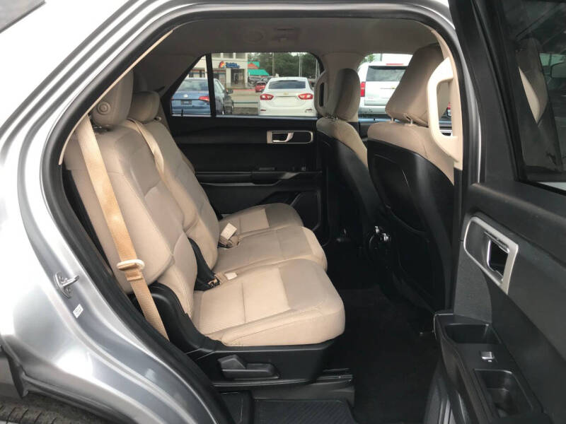 2020 Ford Explorer