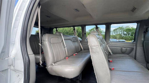 2017 Chevrolet Express LS 3500