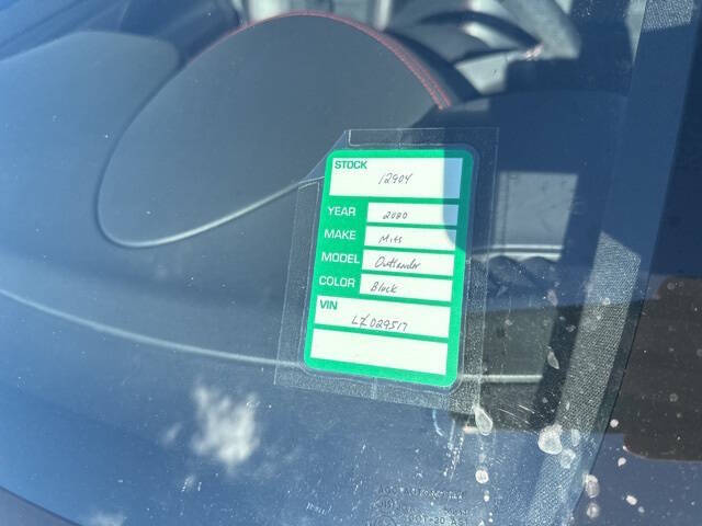 2020 Mitsubishi Outlander LE