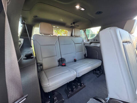 2021 GMC Yukon XL SLT