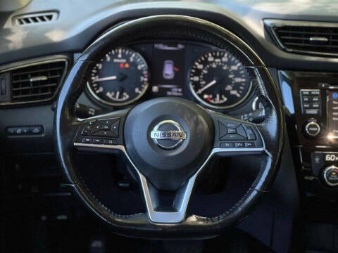 2017 Nissan Rogue Sport SL